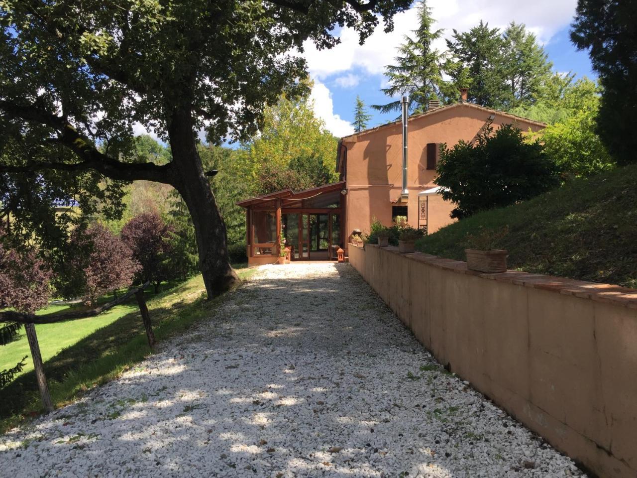 Agriturismo Gioie Di Campagna Fabriano Extérieur photo